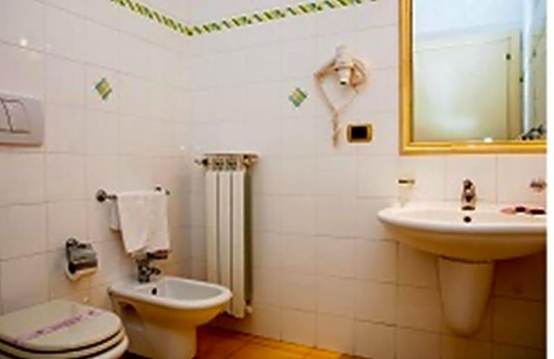Megaron Hotel image