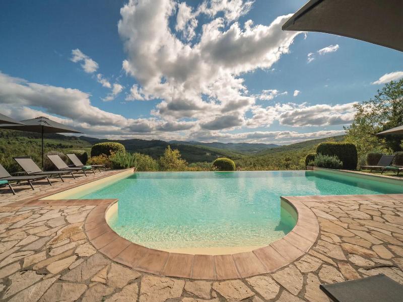Borgo Le Noci Retreat & Pool By Ultimo Mulino image