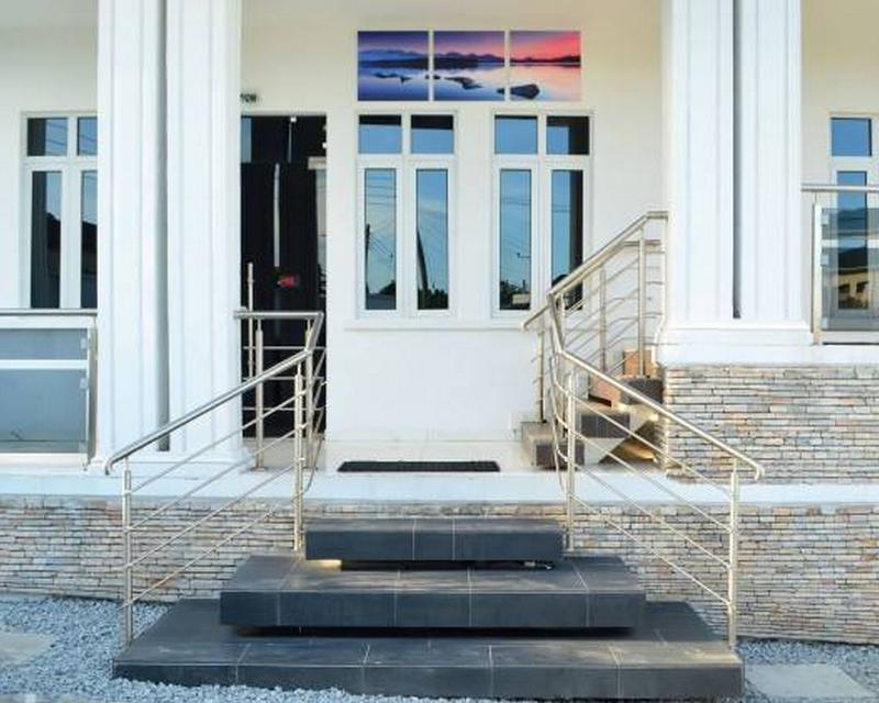 The Crib Lifestyle Hotel image