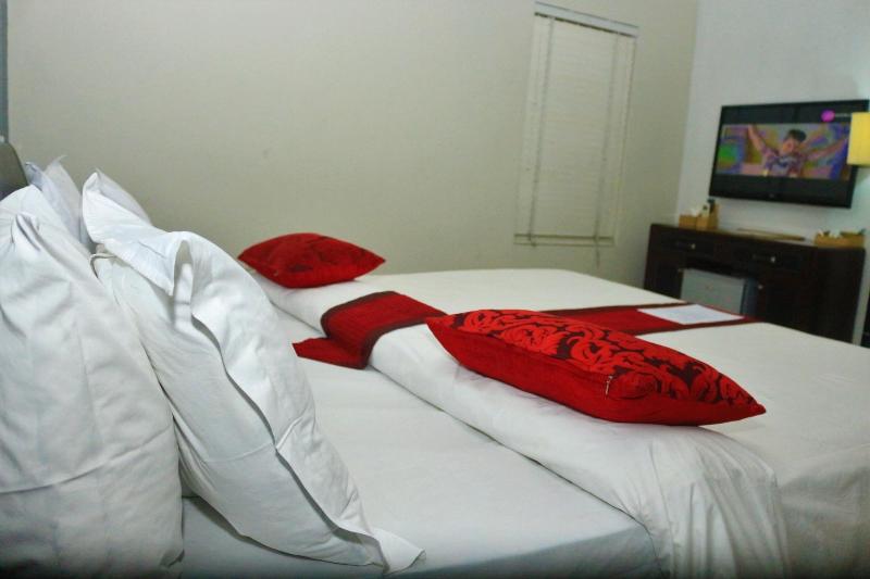 The Crib Lifestyle Hotel image