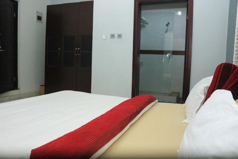 The Crib Lifestyle Hotel image