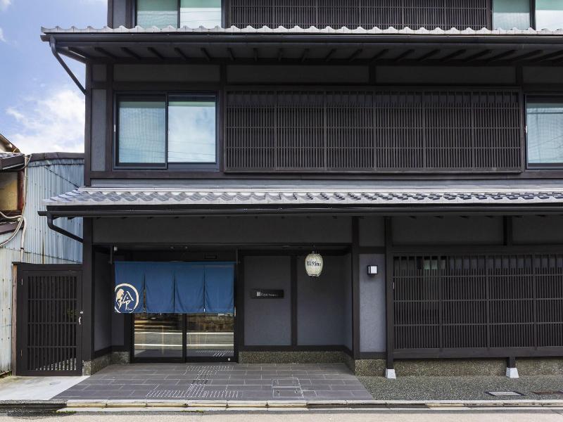 Rinn Niomon image