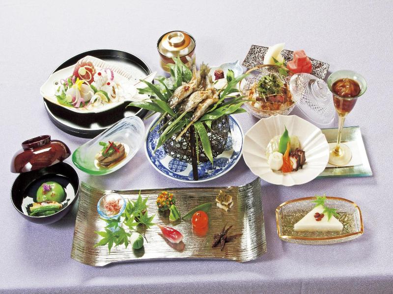 The Gran Resort Arima image