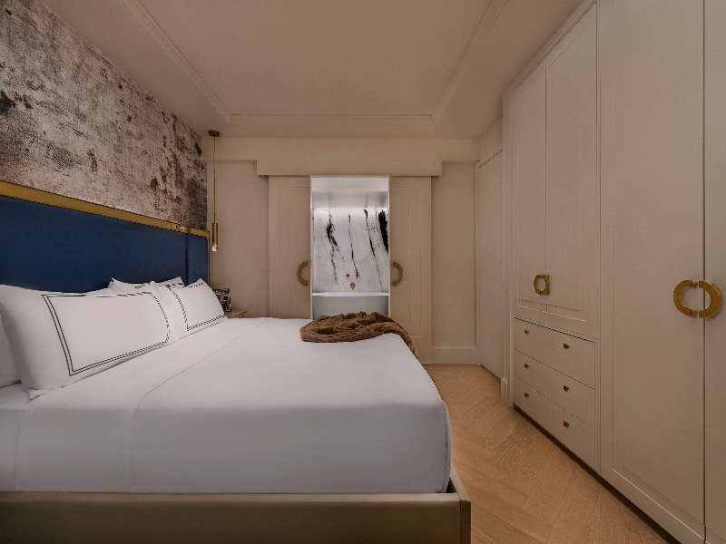 Azur Legacy Collection Hotel image