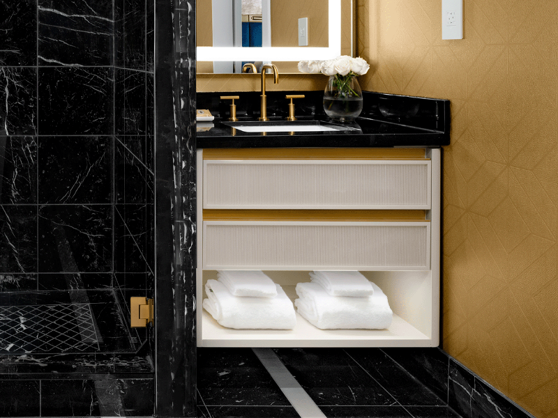 Azur Legacy Collection Hotel image