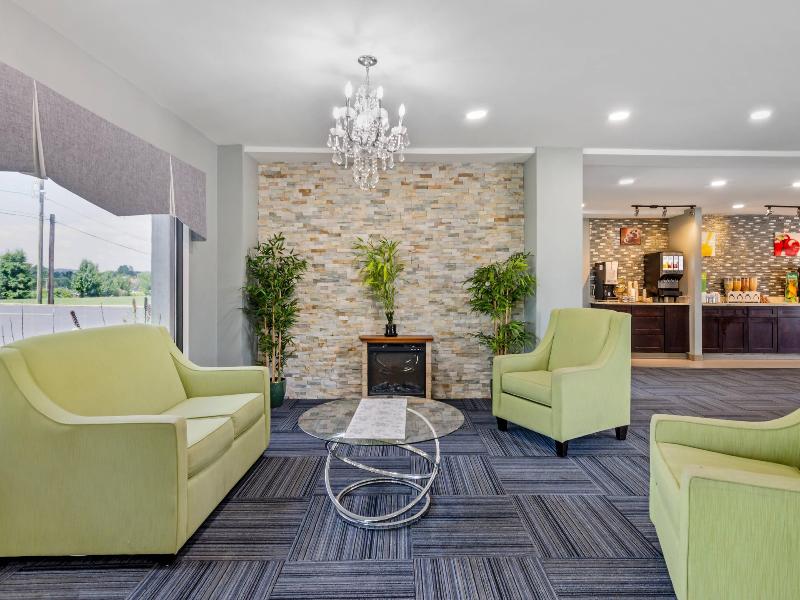 Suburban Studios Verona - Staunton North image