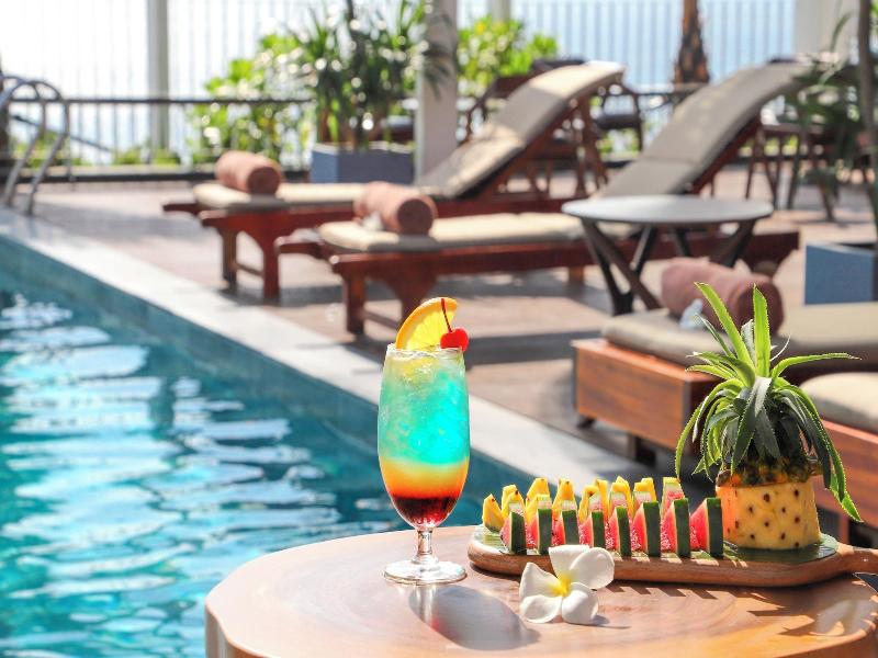 Golden Lotus Luxury Danang Hotel image