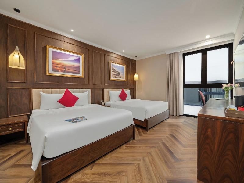 Golden Lotus Luxury Danang Hotel image