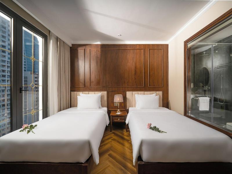 Golden Lotus Luxury Danang Hotel image