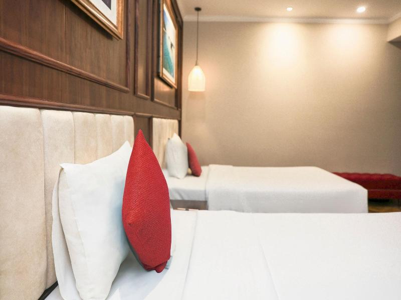 Golden Lotus Luxury Danang Hotel image
