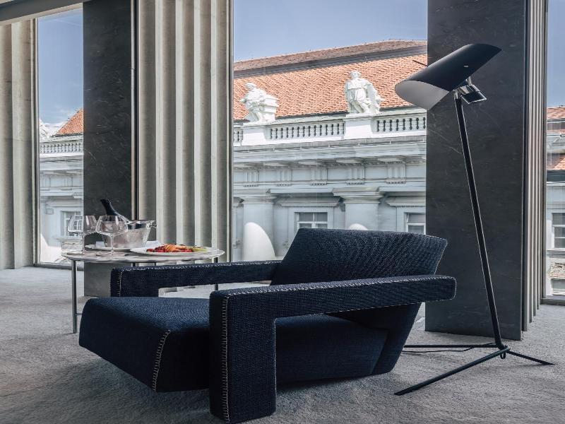 Met Boutique Hotel image