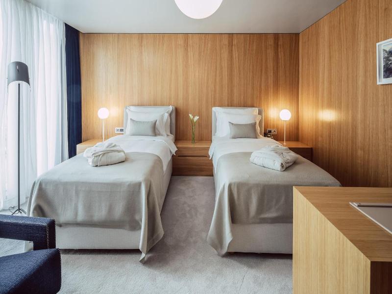 Met Boutique Hotel image