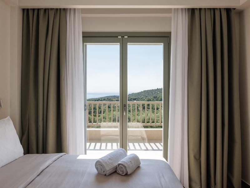 Helia All Seasons  Apartments image