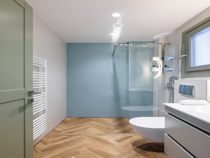 Helia All Seasons  Apartments image