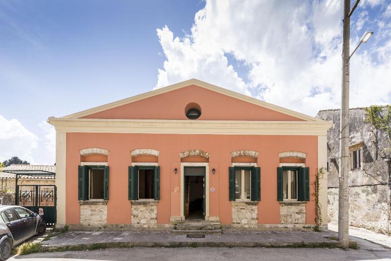 Moraitis Mansion image