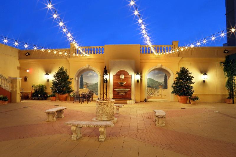 Hotel Viata image