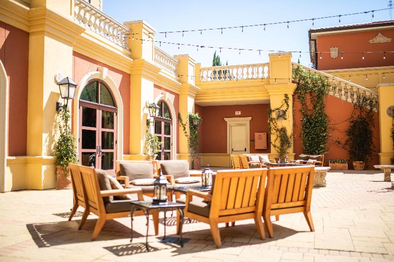 Hotel Viata image