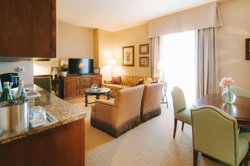 Hotel Viata image