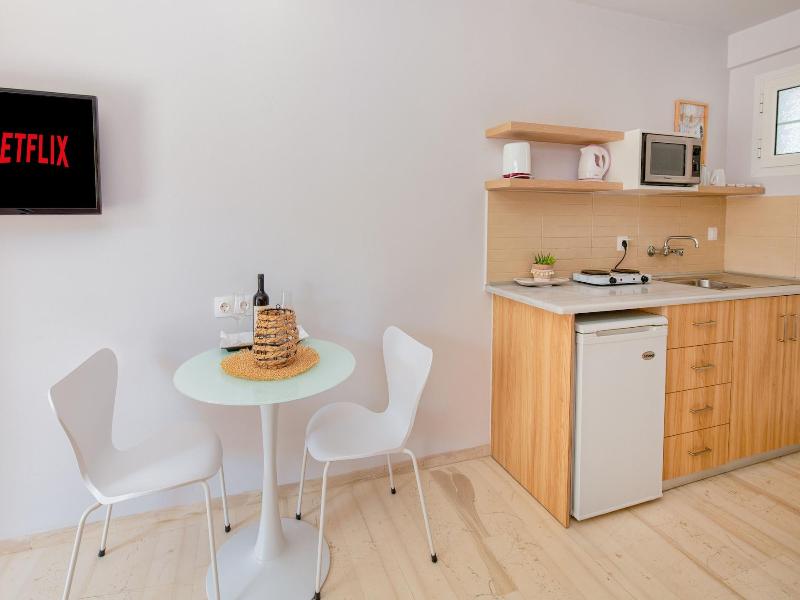 Korina Apart Hotel image