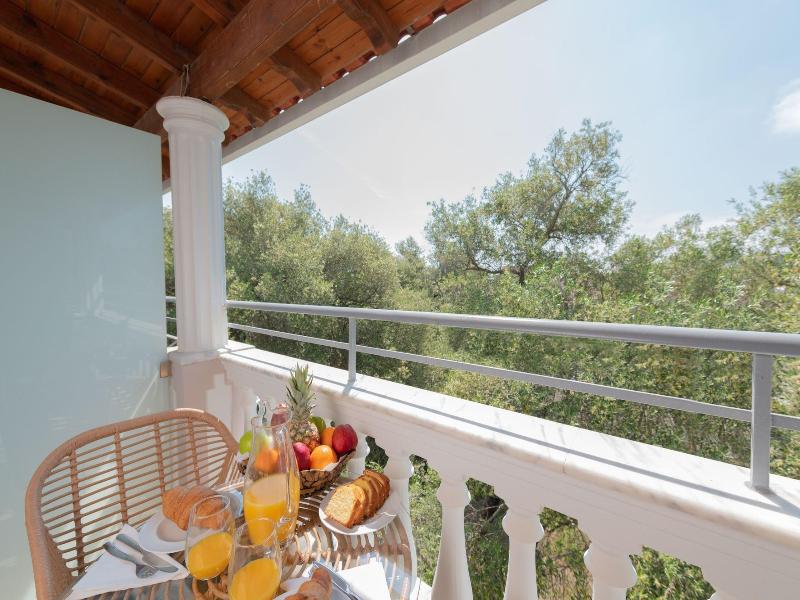 Korina Apart Hotel image