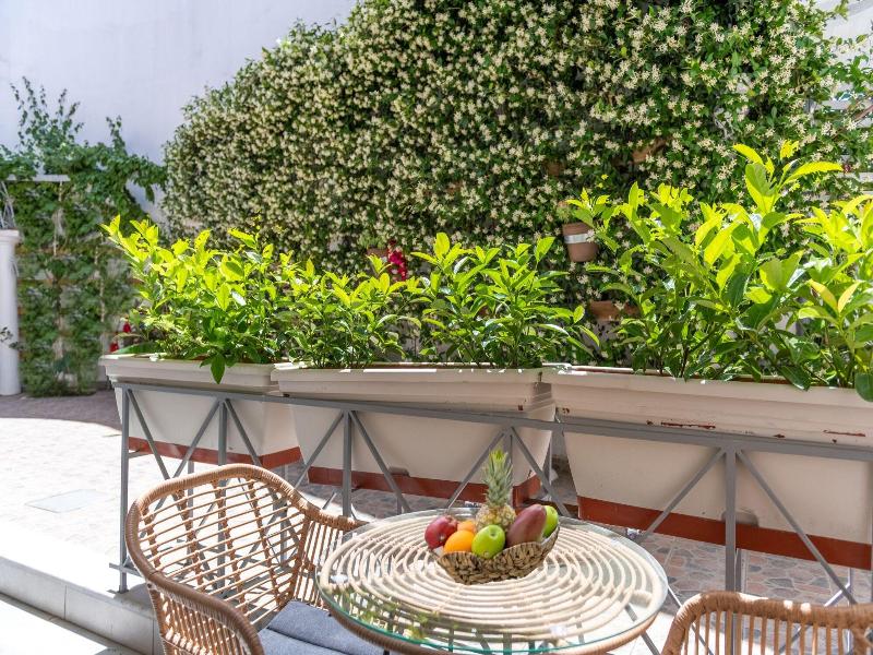 Korina Apart Hotel image