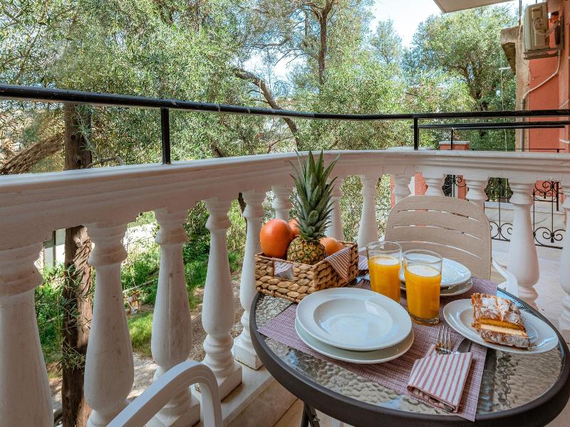 Korina Apart Hotel image