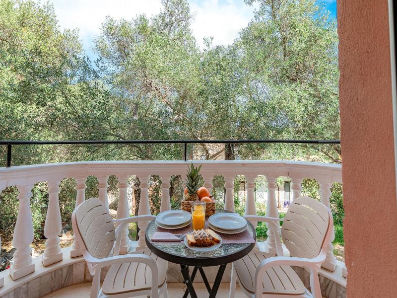 Korina Apart Hotel image