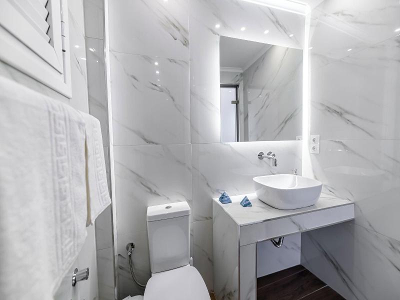 Korina Apart Hotel image