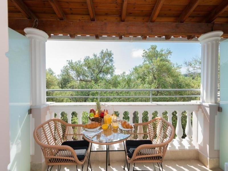 Korina Apart Hotel image