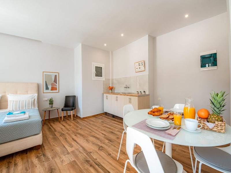 Korina Apart Hotel image