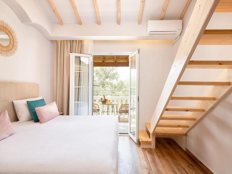 Korina Apart Hotel image