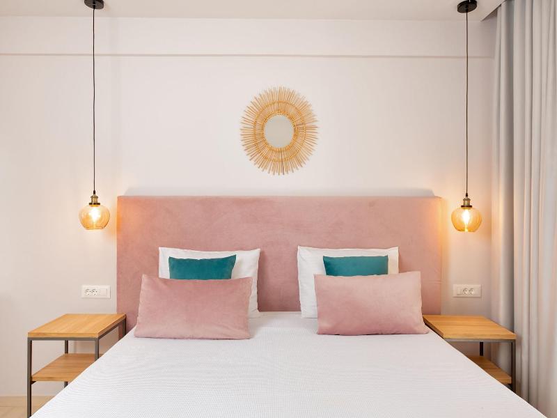 Korina Apart Hotel image