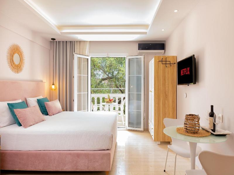 Korina Apart Hotel image