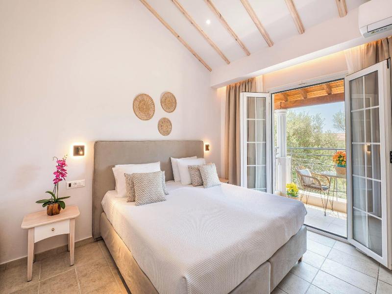 Korina Apart Hotel image