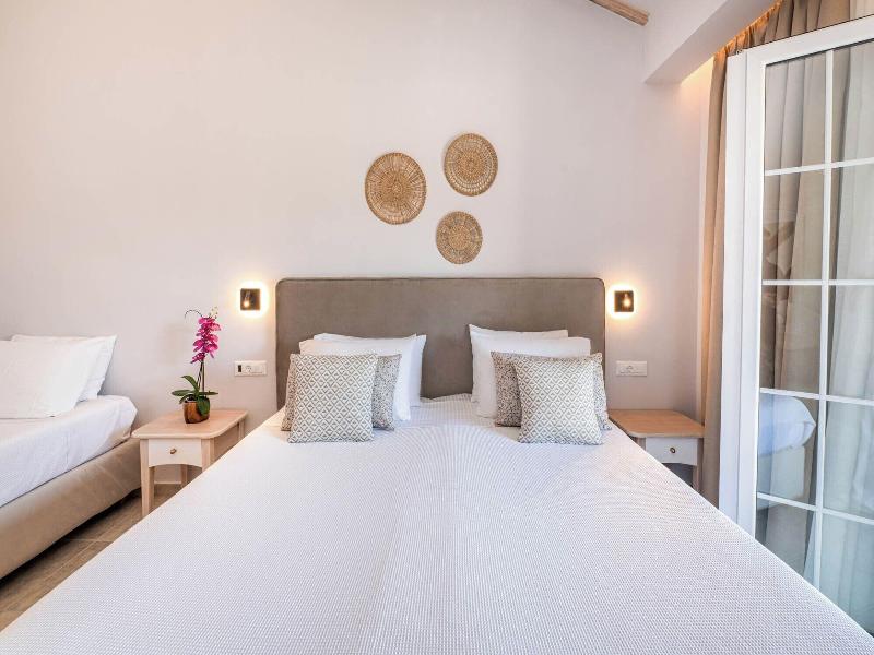 Korina Apart Hotel image