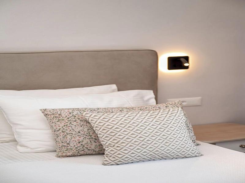 Korina Apart Hotel image