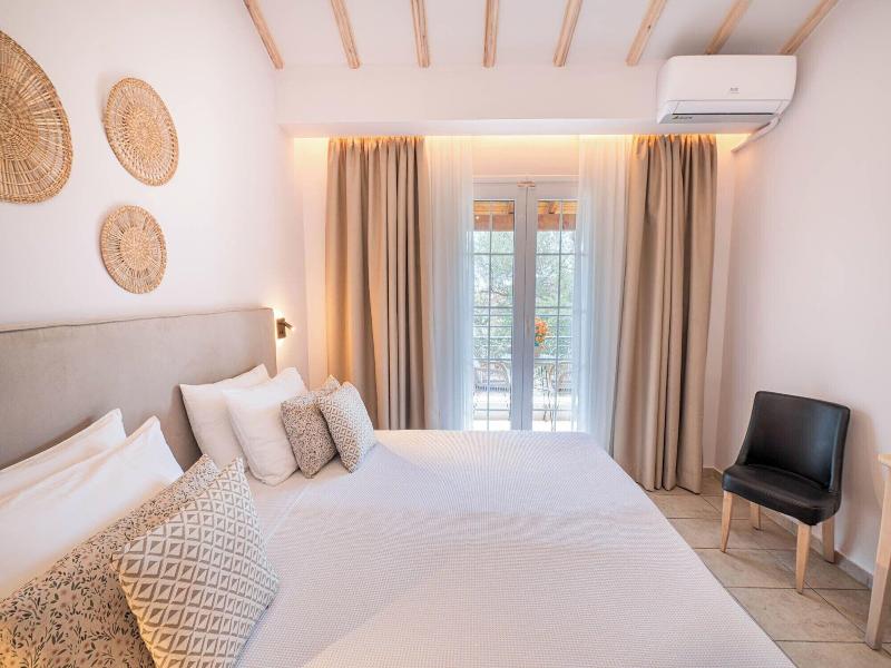 Korina Apart Hotel image