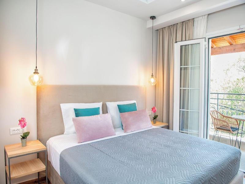 Korina Apart Hotel image