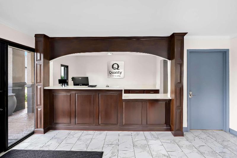 Quality Inn & Suites Monticello Ar image