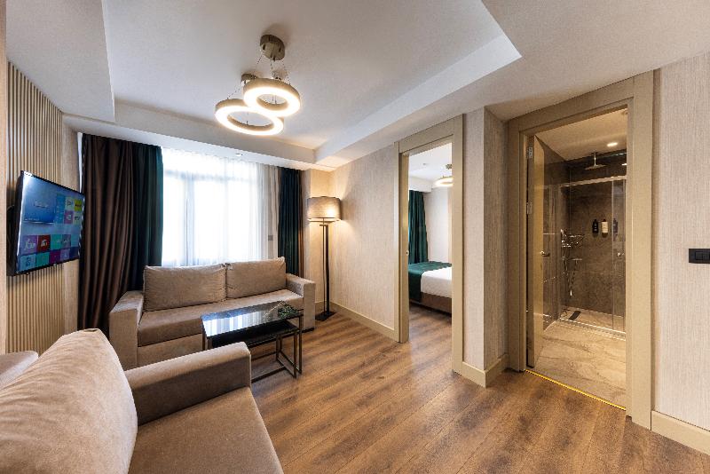 The Nest Hotel image