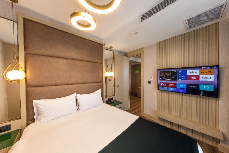 The Nest Hotel image