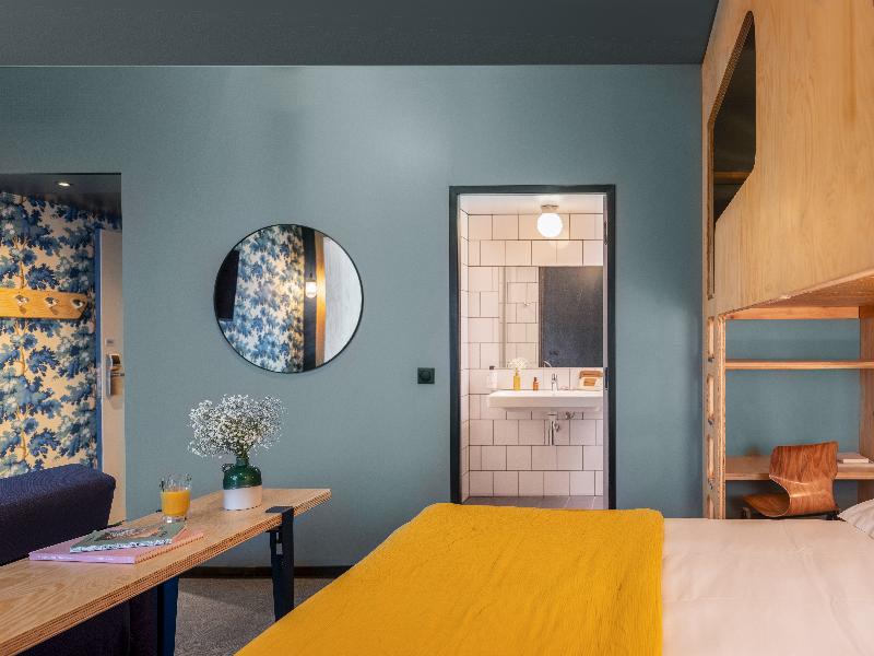 Eklo Hotels Paris Porte de Versailles image