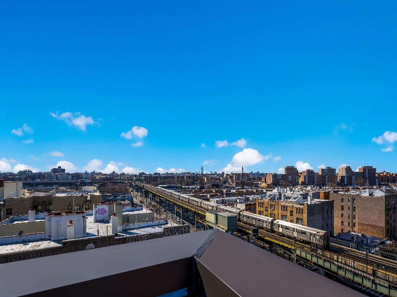 Sleep Inn Bronx - Soundview image