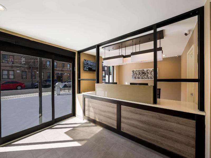 Sleep Inn Bronx - Soundview image