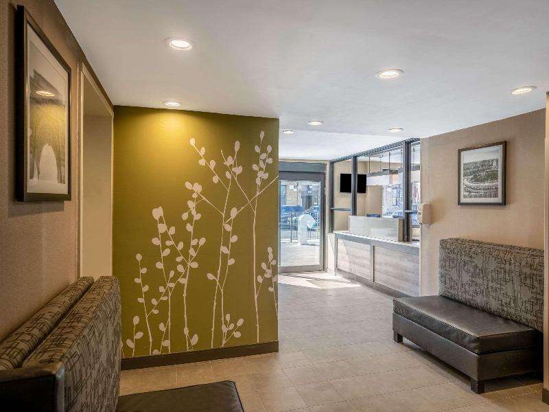 Sleep Inn Bronx - Soundview image