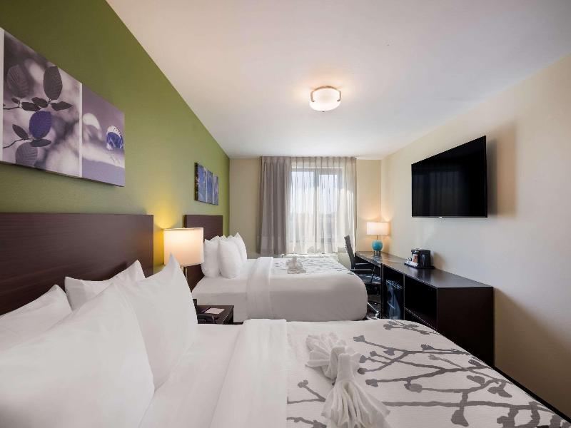 Sleep Inn Bronx - Soundview image