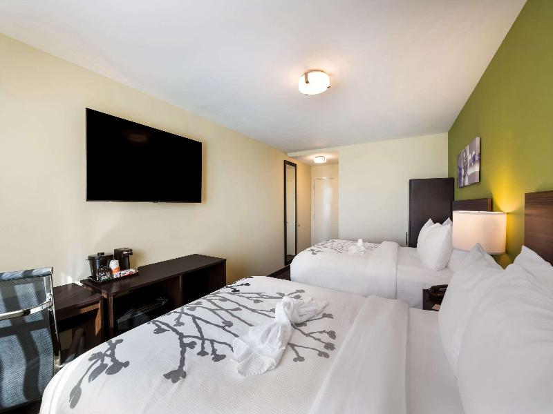 Sleep Inn Bronx - Soundview image