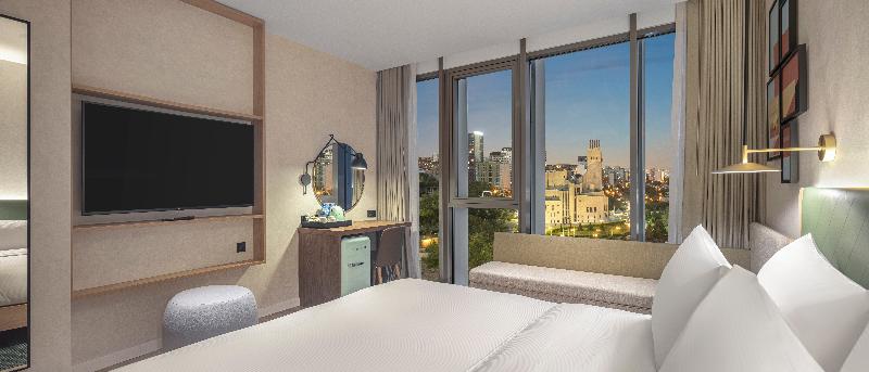 Hilton Garden Inn Tbilisi Riverview image