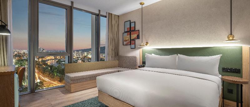 Hilton Garden Inn Tbilisi Riverview image