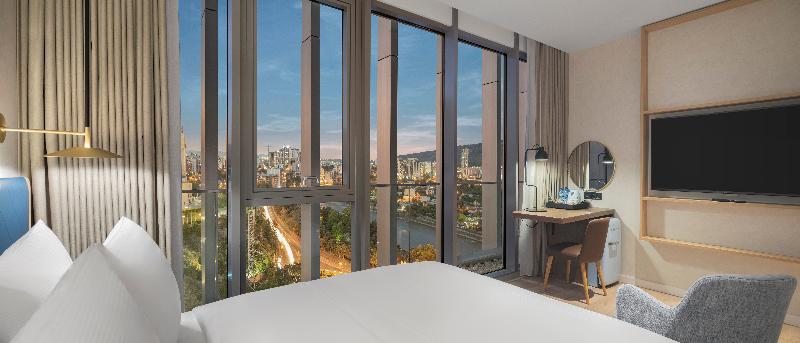 Hilton Garden Inn Tbilisi Riverview image